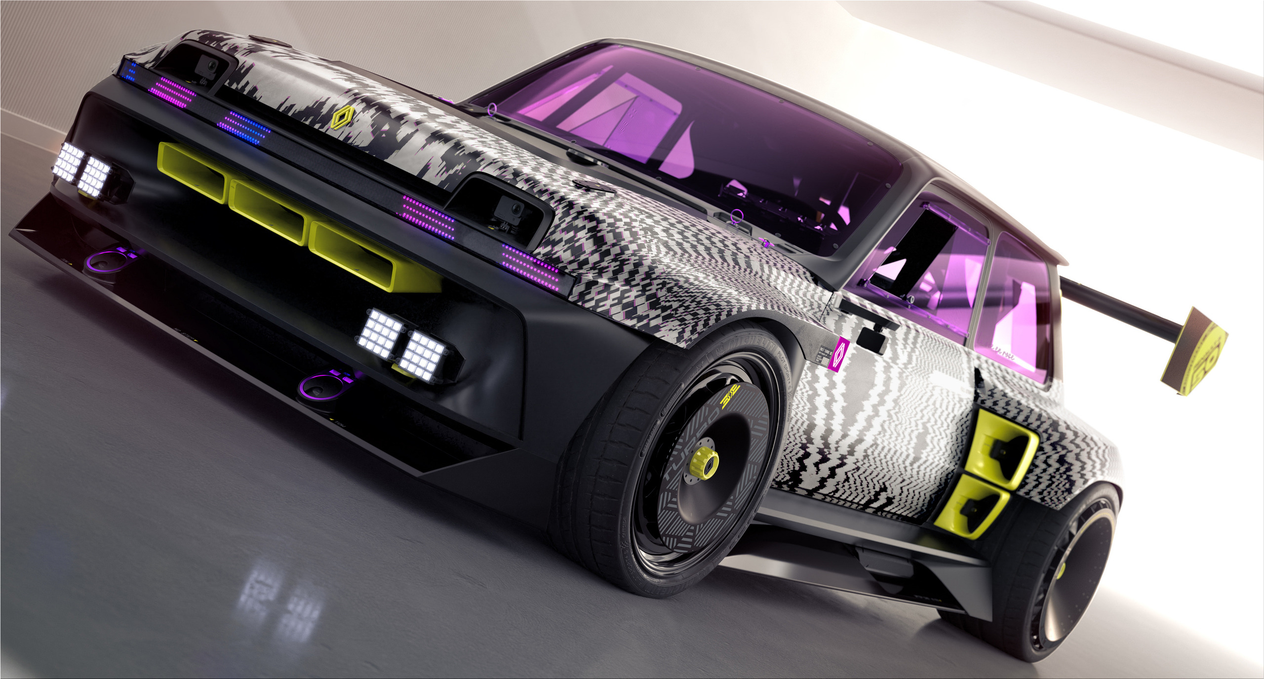 The Renault R5 Turbo E3 electric car was born for drifting Panorica