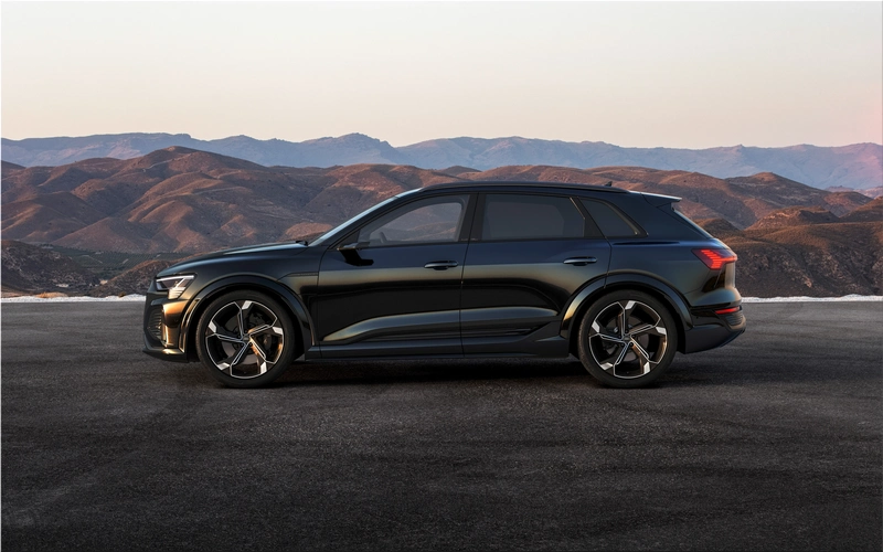 2023 Audi SQ8 e-tron
