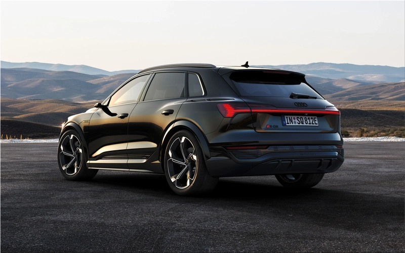 2023 Audi SQ8 e-tron