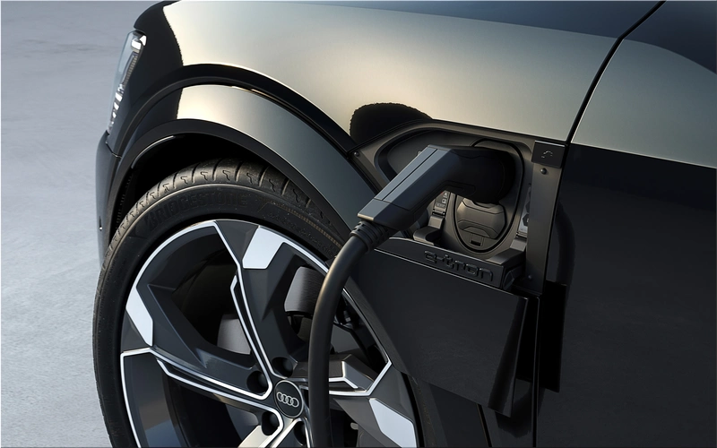 2023 Audi SQ8 e-tron