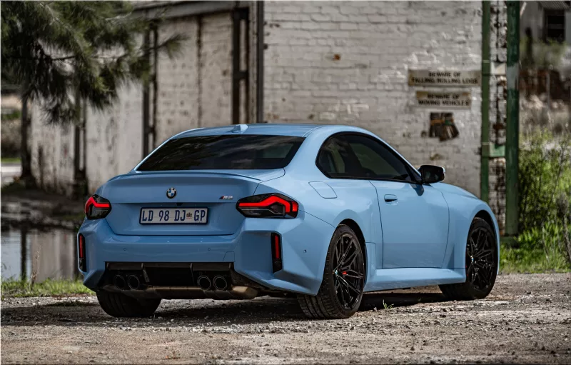 2023 BMW M2