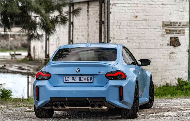 2023 BMW M2