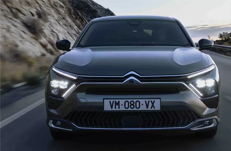 2023 Citroen C5 X Plug-in Hybrid