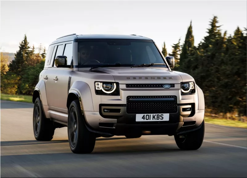 2024 Land Rover Defender OCTA