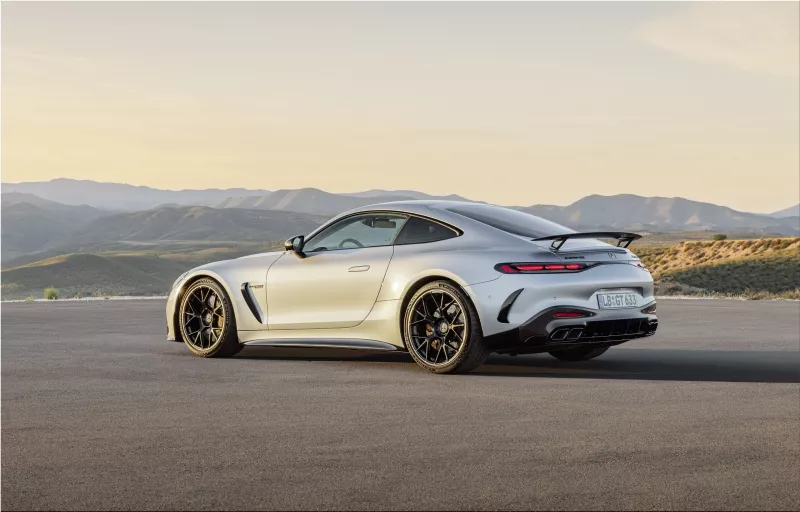 2024 Mercedes-AMG GT Coupe