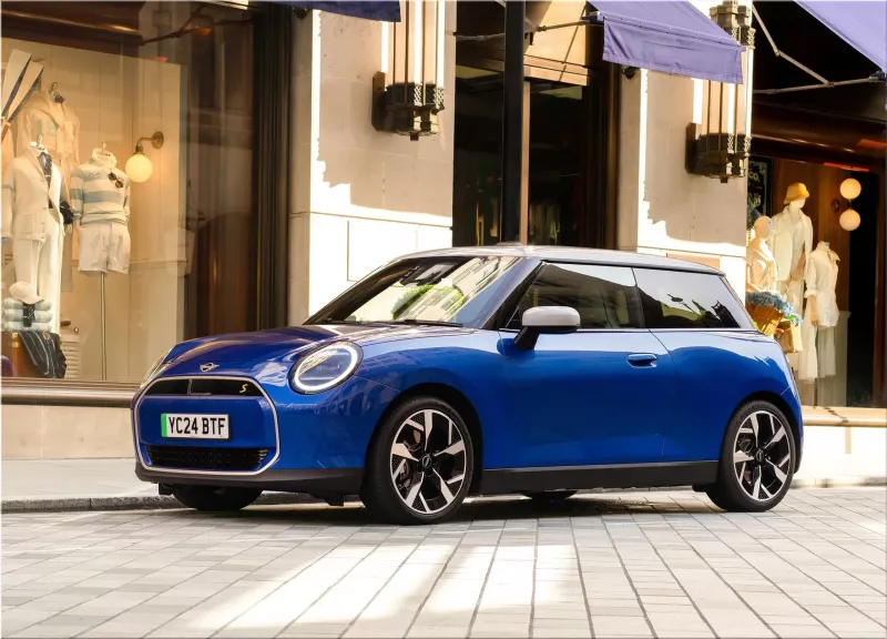 2024 MINI Cooper SE