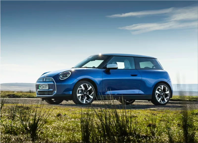 2024 MINI Cooper SE