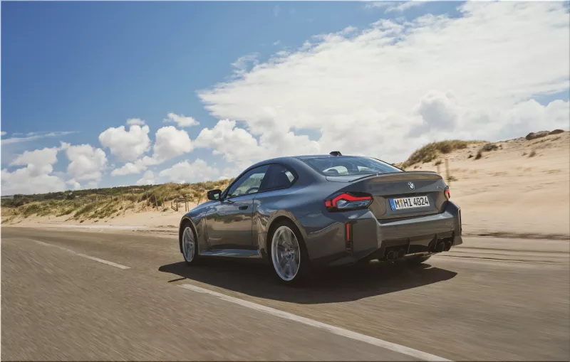 2025 BMW M2