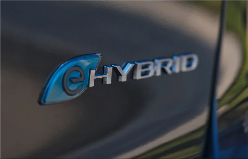 2025 Chrysler Pacifica Hybrid