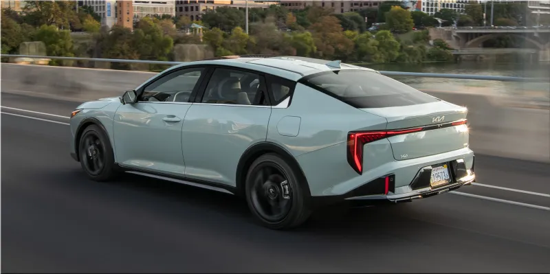 2025 Kia K4