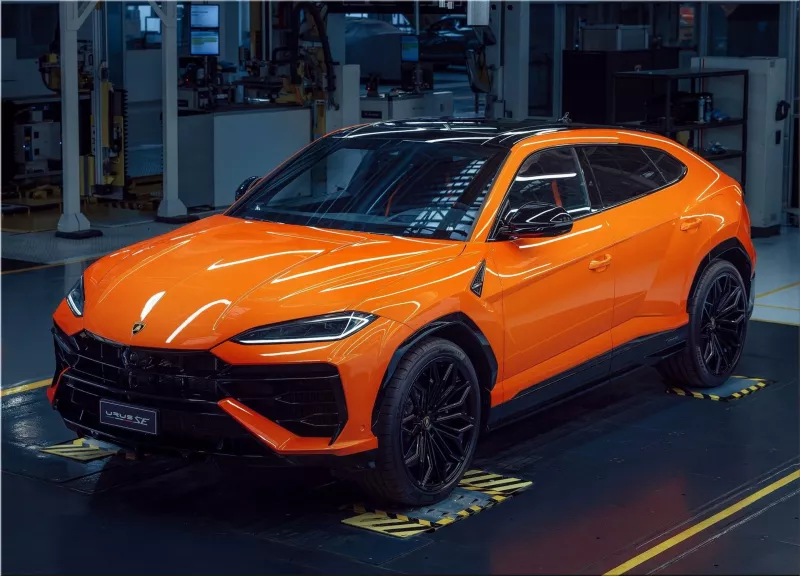 2025 Lamborghini Urus SE