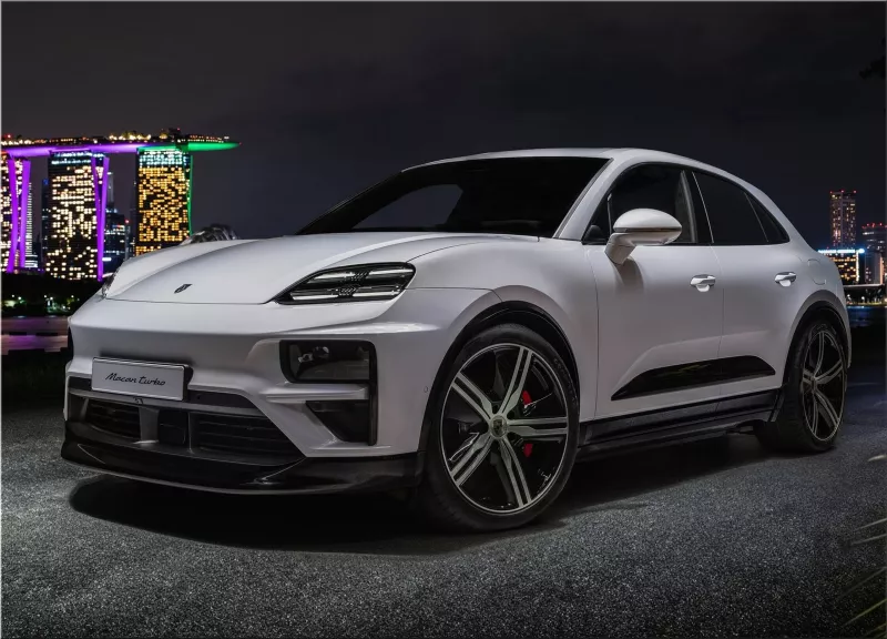2025 Porsche Macan Turbo