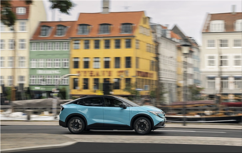 2026 Nissan LEAF