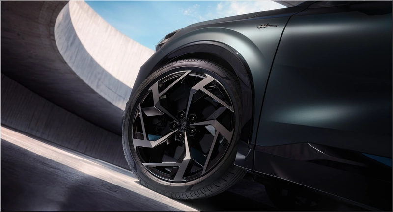 2026 Renault Rafale Hypnotic