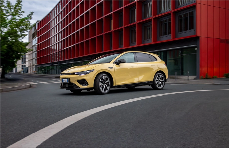 2027 Leapmotor B05 electric hatchback