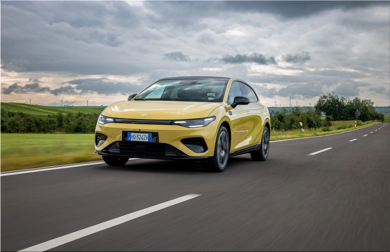 2027 Leapmotor B05 electric hatchback