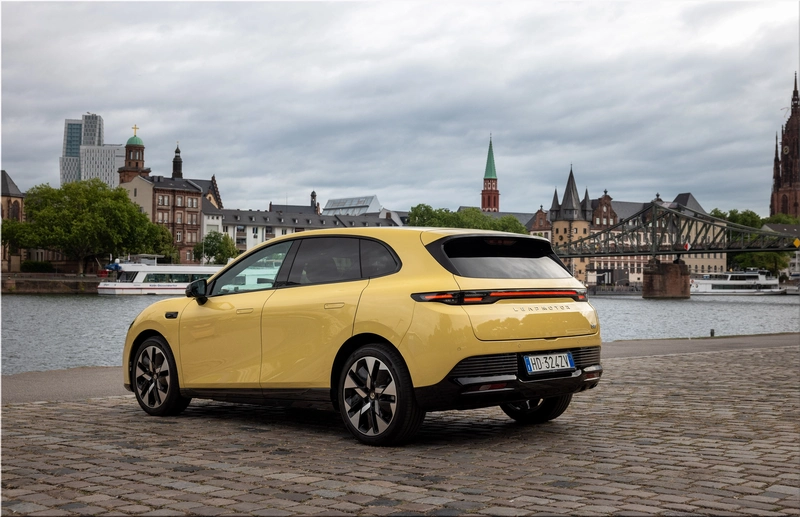 2027 Leapmotor B05 electric hatchback