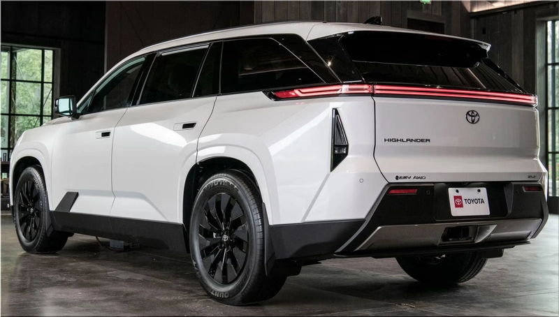 2027 Toyota Highlander