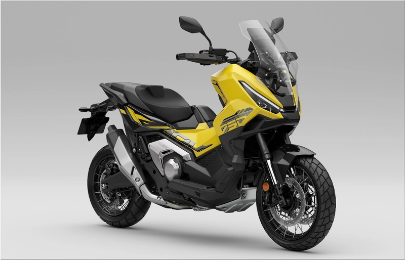 25YM Honda X-ADV