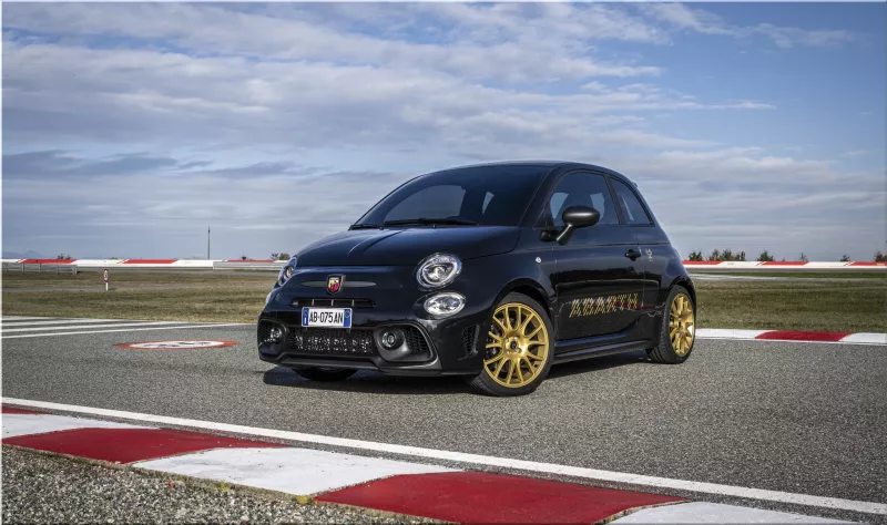 Abarth 695 75° Anniversario