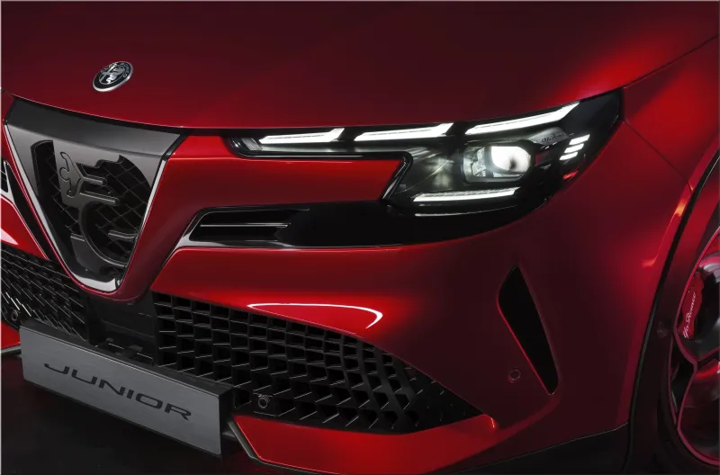 Alfa Romeo Junior Ibrida