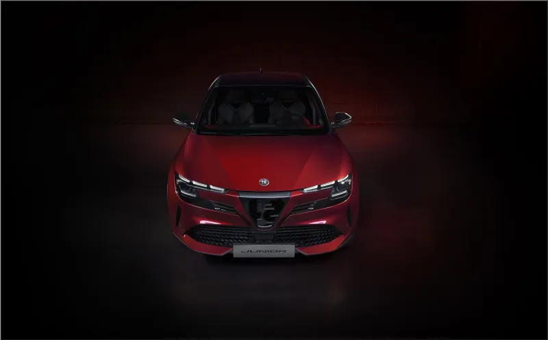 Alfa Romeo Junior Ibrida