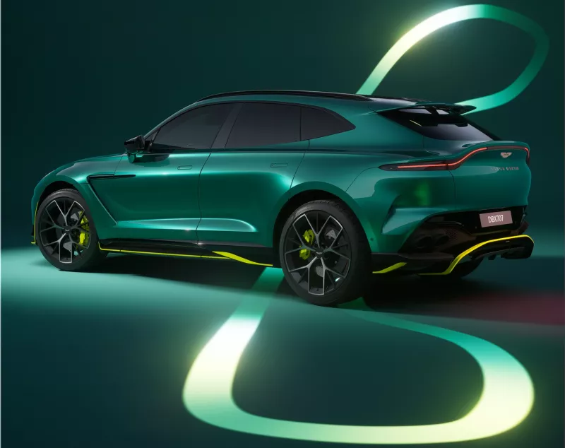 Aston Martin DBX707 AMR24