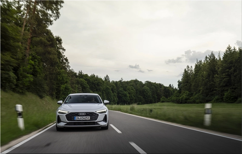 Audi A5 e-hybrid quattro