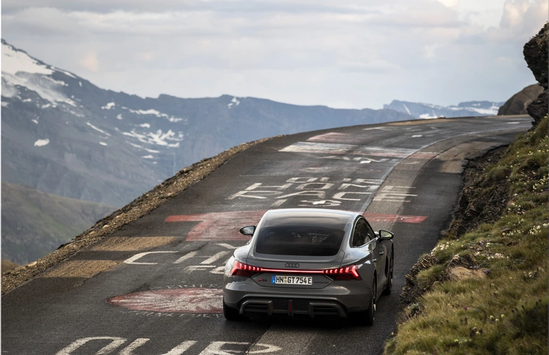 Audi Q6 Sportback e-tron