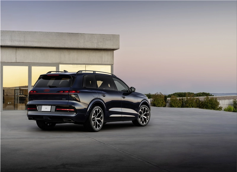 Audi Q9 SUV