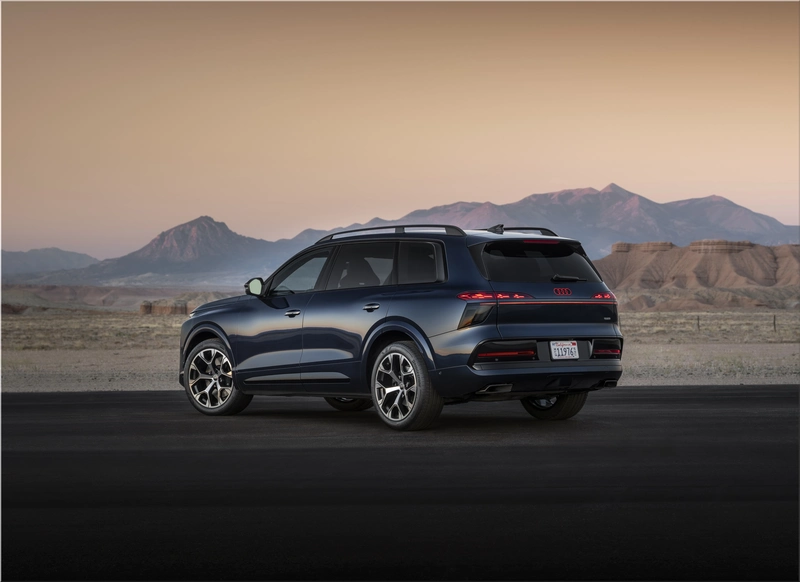 Audi Q9 SUV