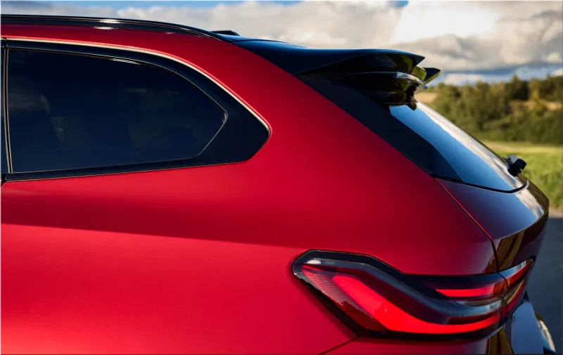 2025 BMW M5 Touring Dragon Fire Red