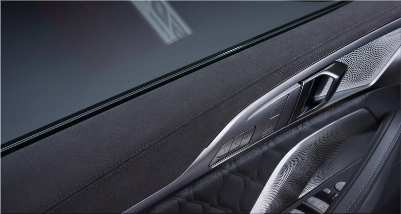 BMW M850i Edition M Heritage