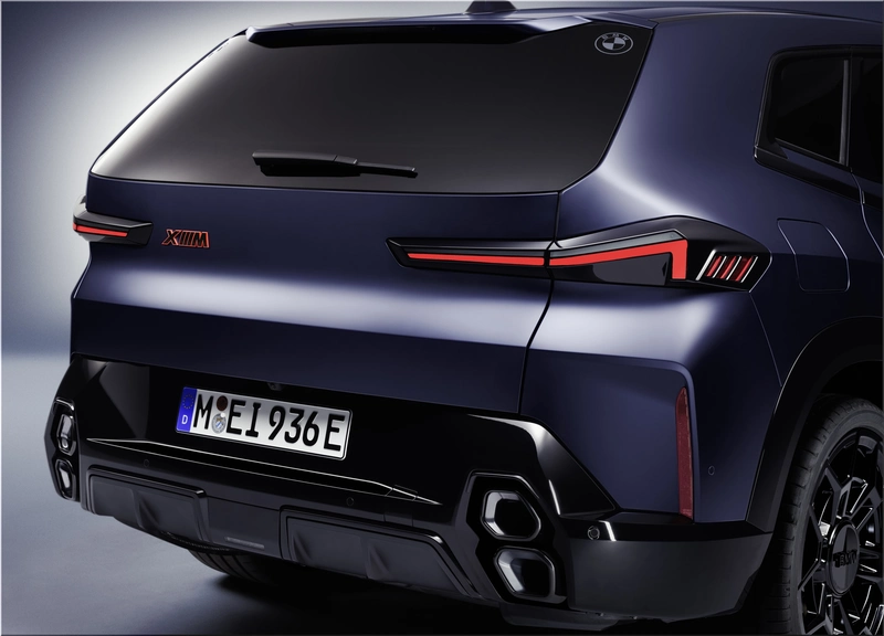 BMW XM Label