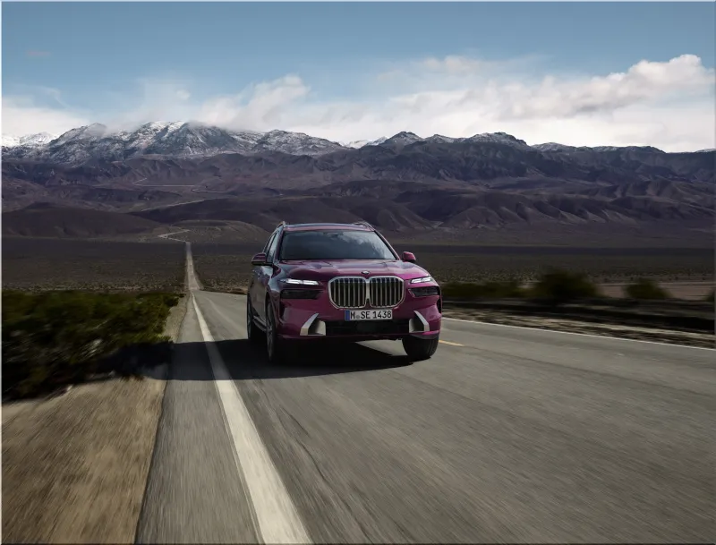 BMW i7