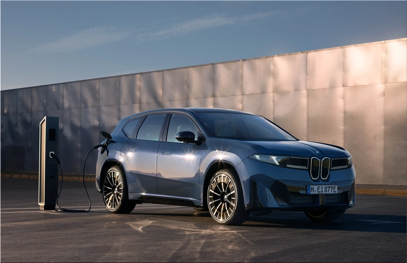 BMW iX3 40