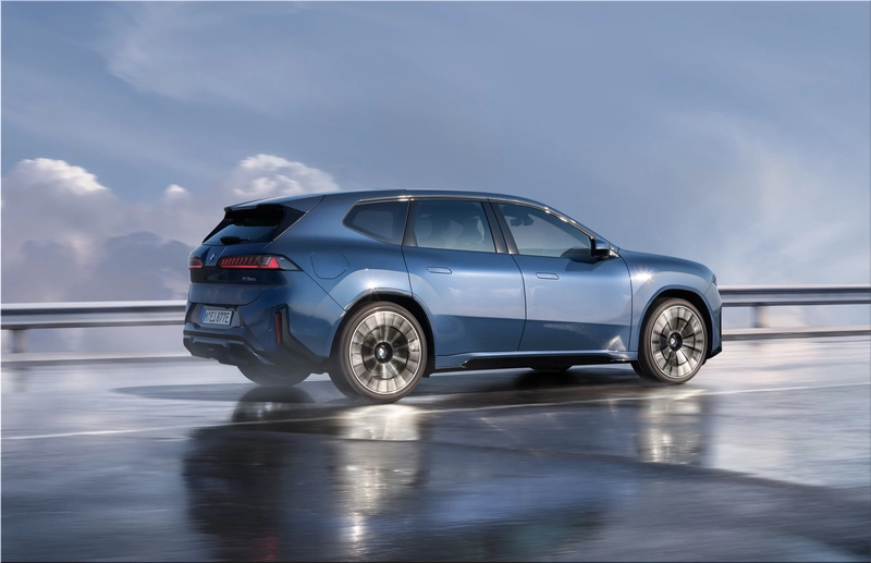 BMW iX3 40