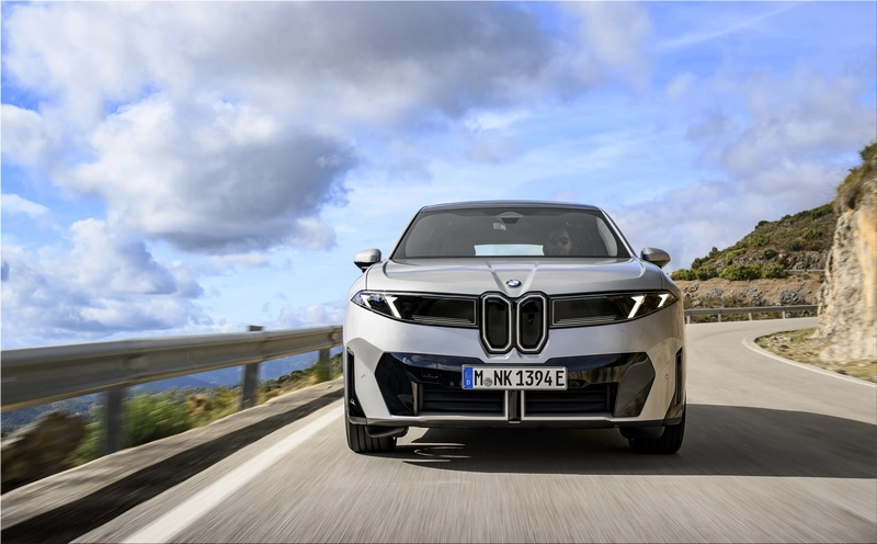 BMW iX3