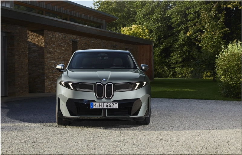 BMW iX4 M60 xDrive