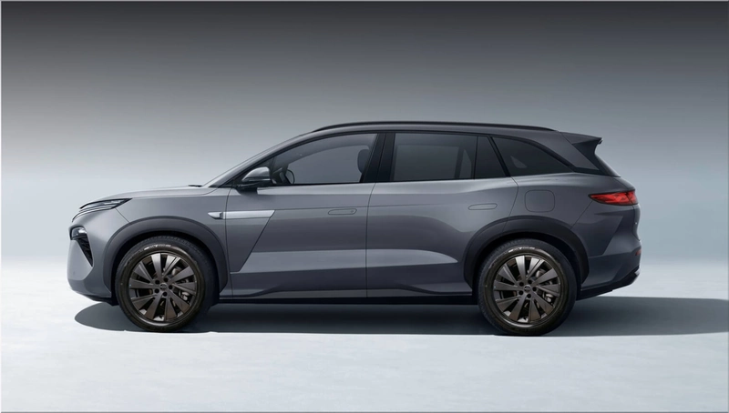 BYD SEALION 8
