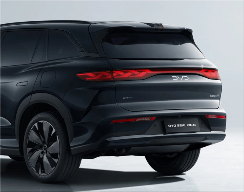 BYD SEALION 8