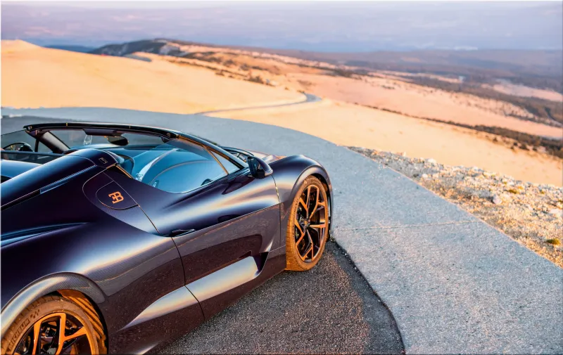 Bugatti W16 Mistral