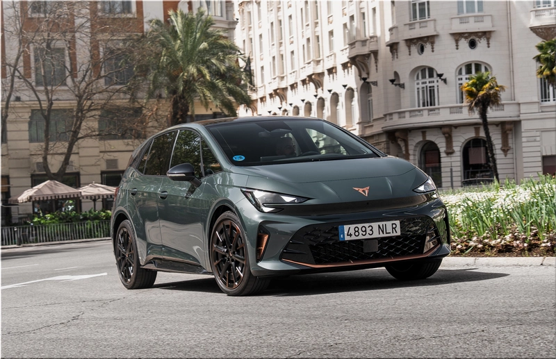 CUPRA Born VZ