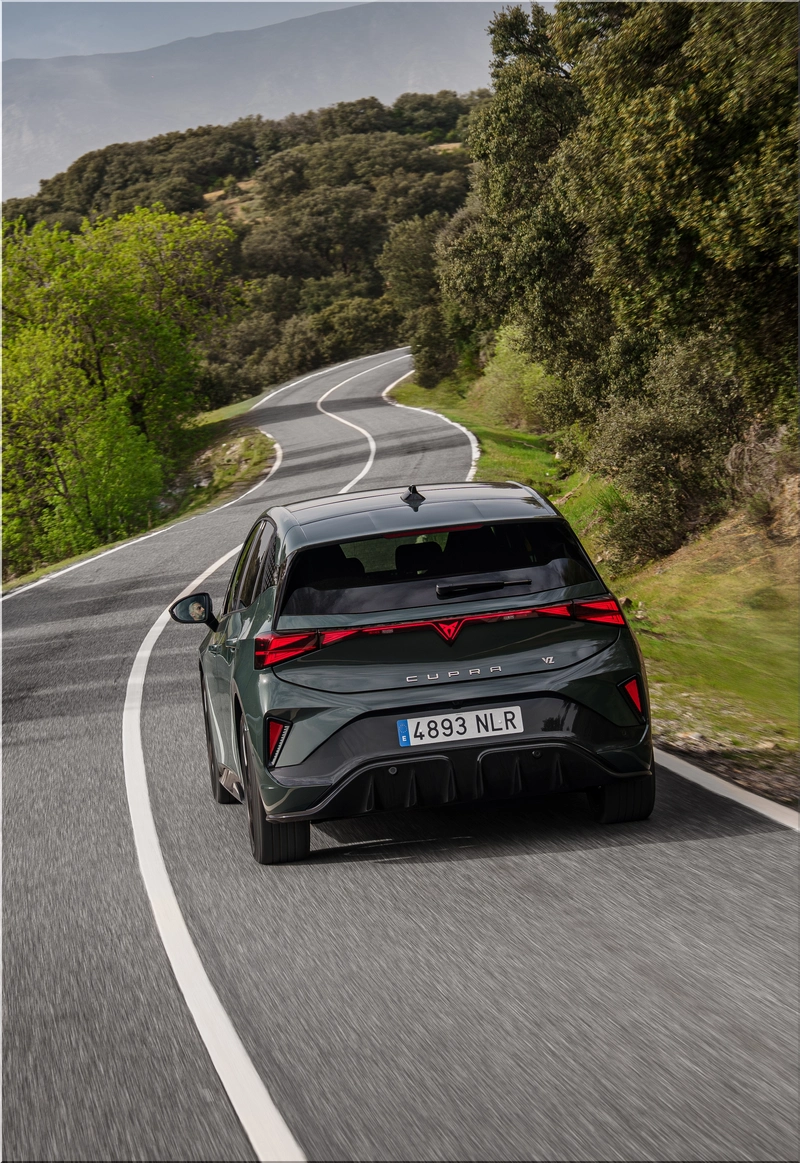 CUPRA Born VZ