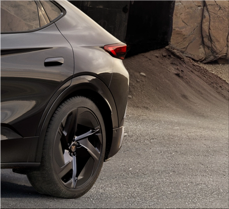 CUPRA Tavascan Black Edition