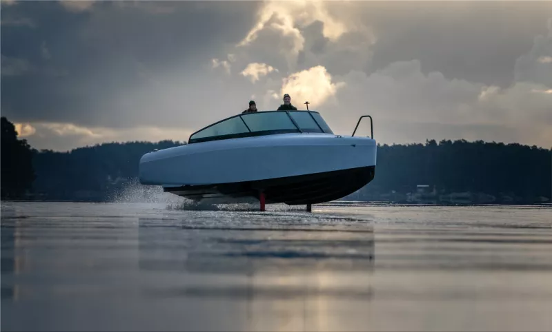 Candela C-8 electric boat