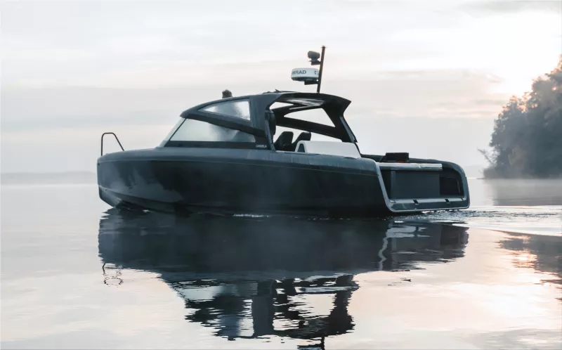 Candela C-8 electric boat