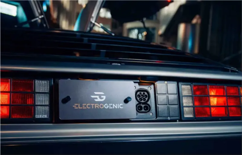DeLorean DMC-12 conversion kit