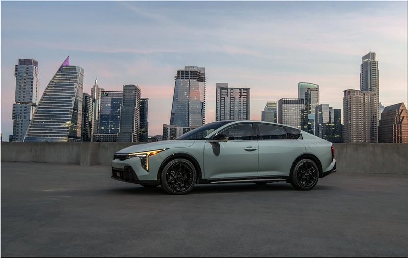 Kia K4