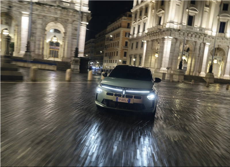 Lancia Ypsilon Turbo 100